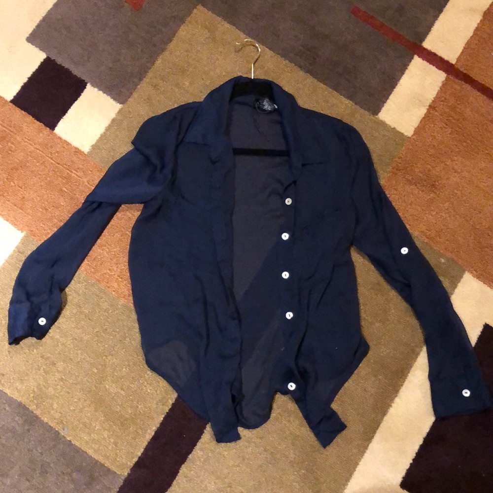 Sheer Button down - Picture 4 of 4